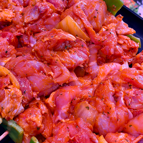 BROCHETTE DE HAUT DE CUISSE DE POULET MARINADE BARBECUE - 2kg (8 pièces)